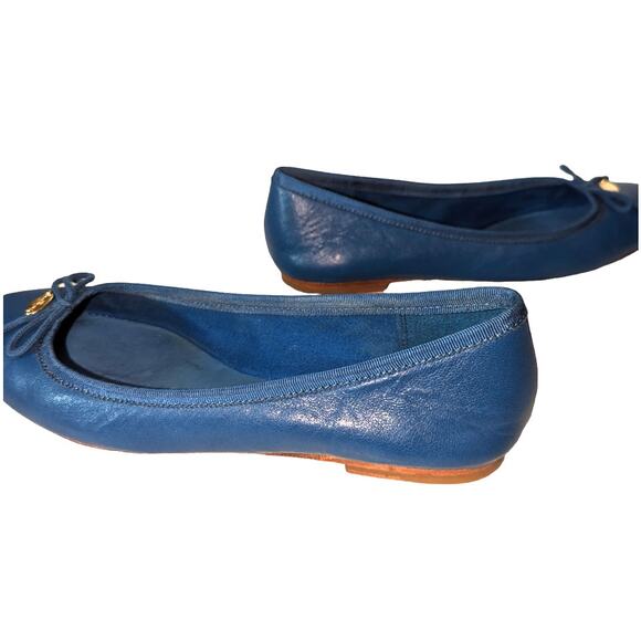 Coach Blue Leather Ballet Flat Leather Sole Wood Heel Bow Gold Tone Emblem 7 - Picture 5 of 10